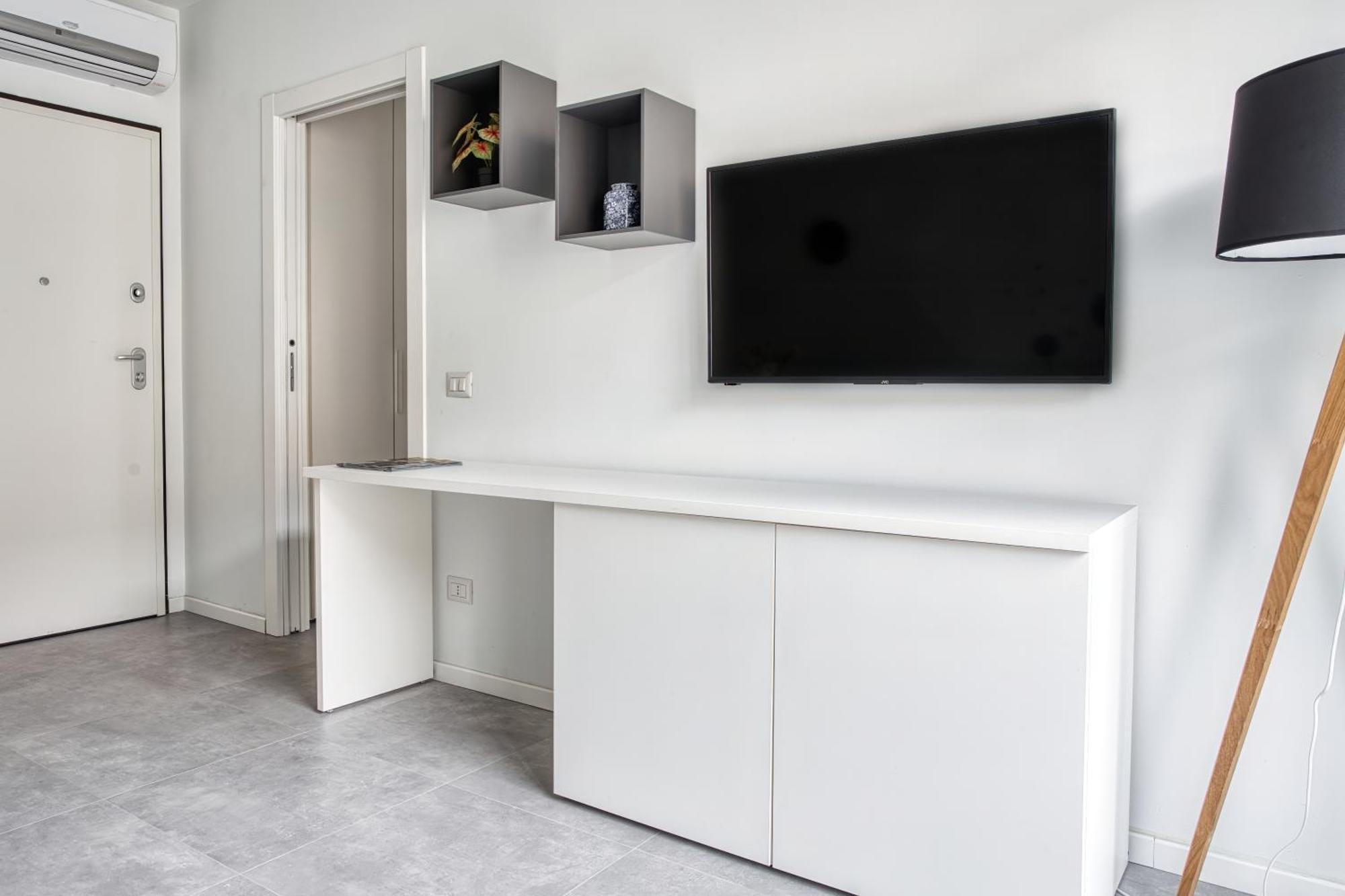 Sleek City Abode In Maciachini Milano Esterno foto
