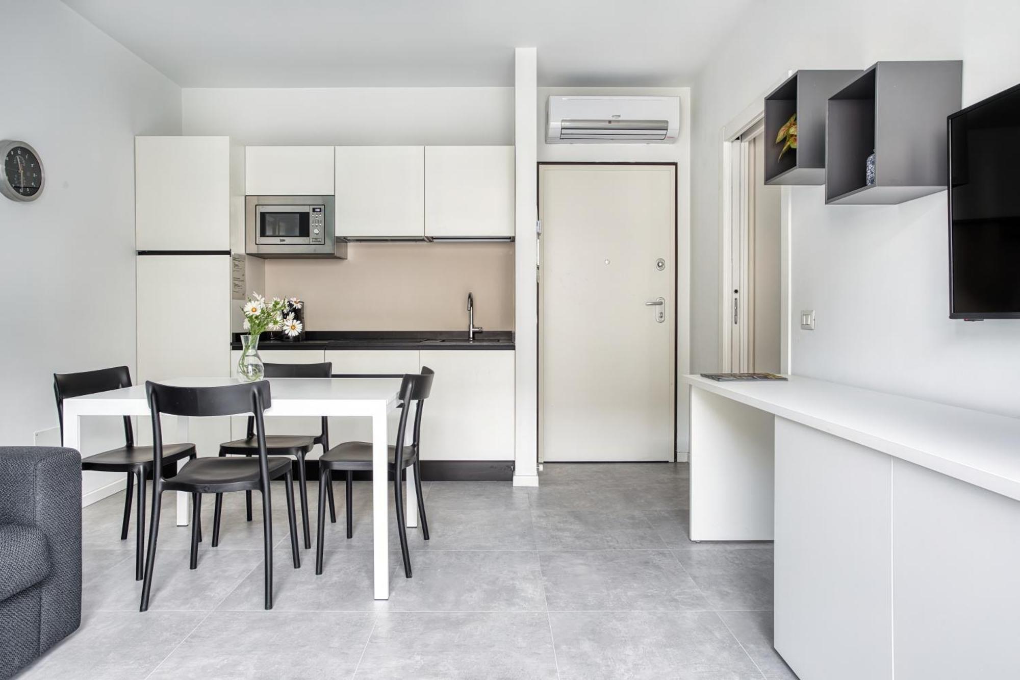 Sleek City Abode In Maciachini Milano Esterno foto